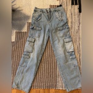 Zara women’s cargo jeans size 6